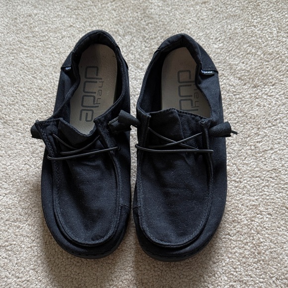 Hey Dude Wendy Black Women's size 7 - Picture 1 of 4
